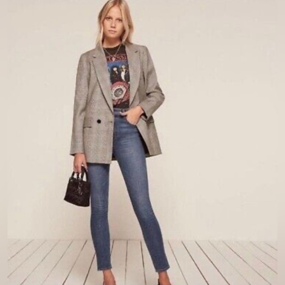 Reformation High and Skinny Jean in Rhine - Picture 2 of 10